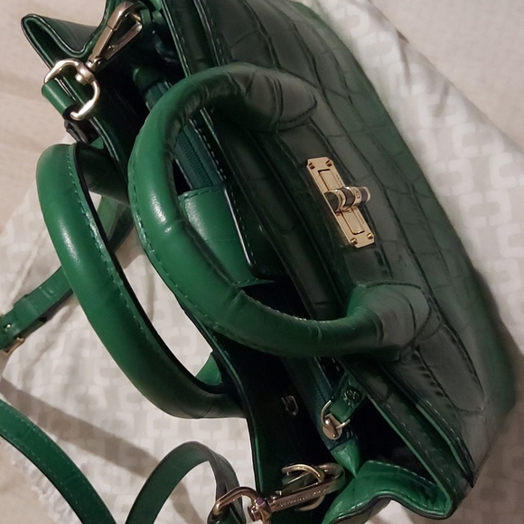 Diane Von Furstenberg Mini Viviana Emerald Embossed Croco Luxury Designe… - Picture 2 of 11